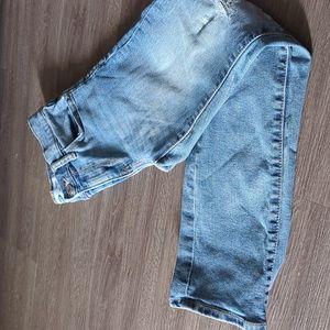 Girls Old Navy jeans .